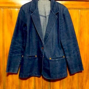 Women’s Levi Strauss Blazer, Size: Large, fitted. Gently Used.